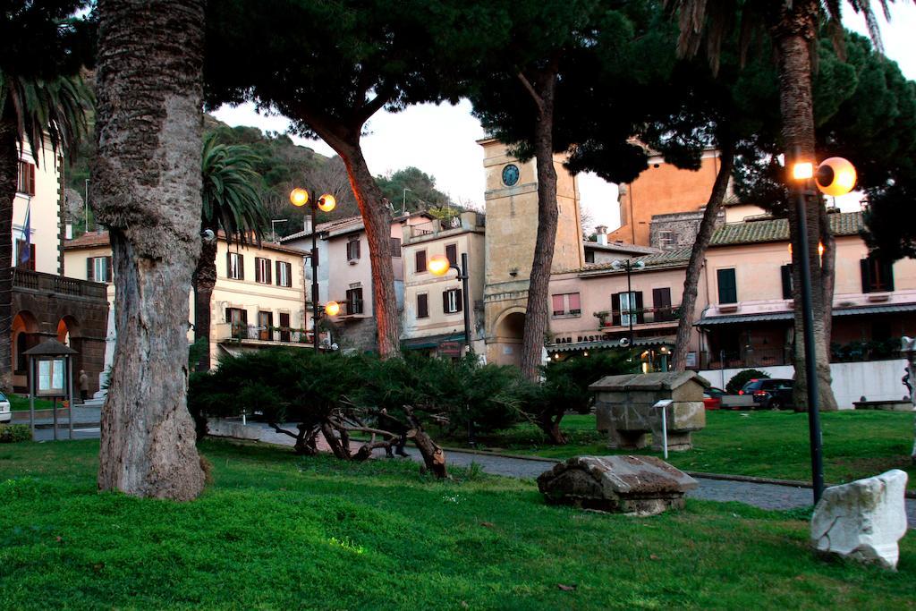 Relax In Piazzetta Casa E Appartamento Per Vacanze Trevignano Romano Bagian luar foto