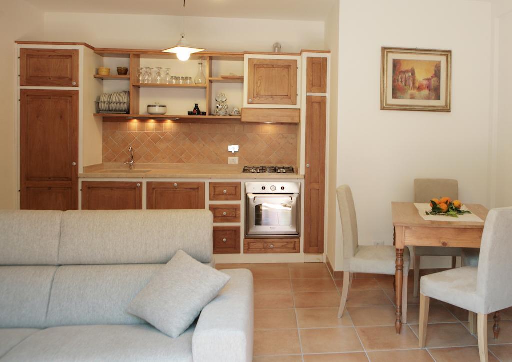 Relax In Piazzetta Casa E Appartamento Per Vacanze Trevignano Romano Ruang foto