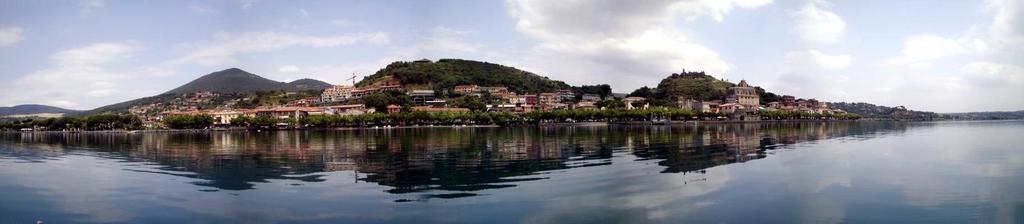 Relax In Piazzetta Casa E Appartamento Per Vacanze Trevignano Romano Bagian luar foto